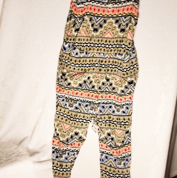 Patterned Pantsuit - Picture 1 of 2